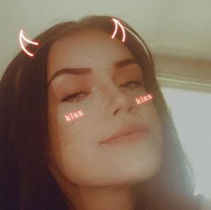 Meet your Posher, Evie